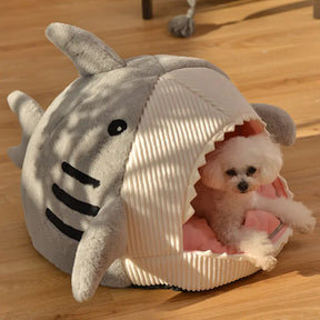 Shark-Shaped Enclosed Winter Pet Bed for Cats and Dogs